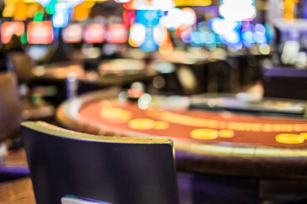 milo4d mobile app interface showing live-dealer table on smartphone screen